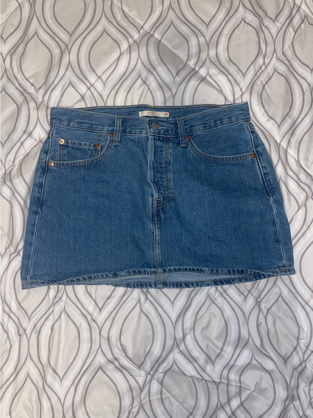 Levi’s Icon Skirt